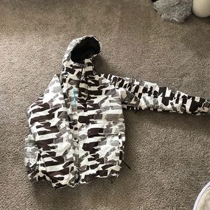 Men’s winter snowboarding jacket